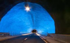 Къде в Европа глобяват на 292 метра под морското равнище?