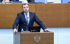 "Възраждане" внесоха проекти на решения, свързани с Украйна, Висшия съдебен съвет и охраната на депутати от Национална служба "Охрана"