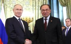 Султанът на Малайзия пътува към Москва за среща с Путин