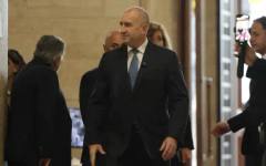 Журналист: Ако Радев запази сегашния си стил, то НС ще е кукла на конци, по-лошо от парламента–гумен печат при ГЕРБ