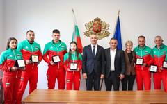 Министърът на спорта награди медалистите от Европейското първенство по самбо