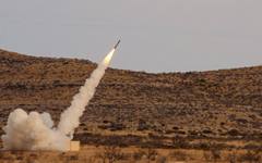 За бъдещ конфликт: Пентагонът гради арсенал от 10 000 евтини крилати ракети