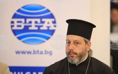 Хубаво е туристите у нас да научават, че посещават духовно богата страна, каза отец Дончо Александров на форум на БТА
