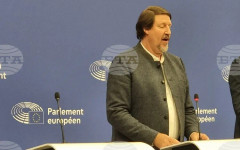 Интервю на докладчика за Северна Македония в ЕП Томас Вайц предизвика политически реакции в страната