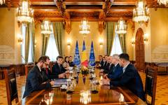 Румънският президент Никушор Дан ще проведе консултации за ново правителство в четвъртък или петък; анализират се четири сценария