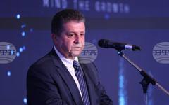 Въвеждането на еврото отвори нови възможности за българския капиталов пазар, заяви председателят на КФН Васил Големански