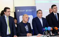 ПП предлага на ДБ да се разделят на две групи в общ парламентарен съюз