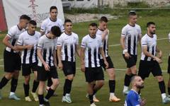 Преместиха мач на "Лаута" от Трета лига