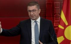 Премиерът на Северна Македония: Достойнството няма цена... Ще търпите