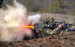 Световните военни разходи достигнаха близо 2,9 трилиона долара през 2025 г., сочи доклад на СИПРИ