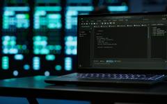 Защо бизнесът преосмисля облачните услуги и търси хибридни решения?