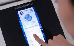 Samsung представи дисплей, който може да мери кръвното