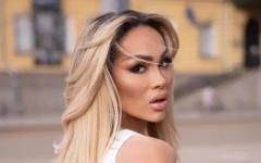 Ученически СНИМКИ на Нора Недкова преди корекциите плъзнаха в мрежата