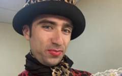 Актьорът Ей Бо си разби главата при нелеп инцидент