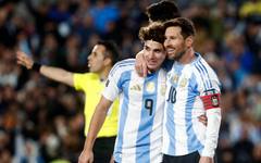 Хулиан Алварес бележи голове в ШЛ по-бързо от Лионел Меси