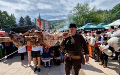 Златоград посреща гости с двудневен празник на чевермето и родопския фолклор