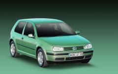 Volkswagen Golf 9 ще възроди дизайна, вдъхновен от легендарната "четворка"