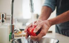 Спрете да миете тези продукти! Вредно е за здравето