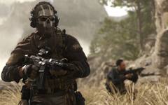 Режисьорът на филма по Call of Duty смятал геймърите за "жалки"