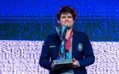 Магнус Карлсен спечели голям турнир по онлайн шах