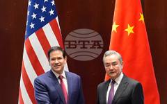 Китайският външен министър каза на американския си колега, че Тайван е "най-големият рисков фактор" в отношенията им