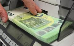 Кредитите у нас нараснаха с близо 16% за година до над 63 млрд. евро в края на март