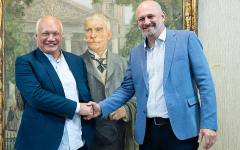 Световен драматург аплодира своя пиеса в Народния театър