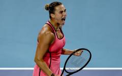 Сабаленка обърна Наоми Осака за поредна победа №15