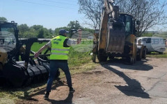 Започна реконструкция на участък от общинския път между Долни Дъбник и село Градина