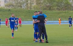 ФК Ямбол се справи с "розите"