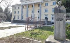 Домът на културата в Кърджали ще представи мюзикълния спектакъл "Звездно кабаре" в обновен вариант