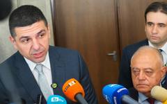 ДБ започва ударно в новия парламент с 6 законопроекта и иска комисия за 8-те джуджета