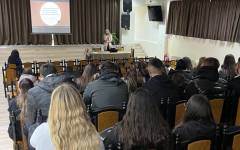 Експерти обучават ученици от Варна на отговорно кредитиране и управление на бюджета