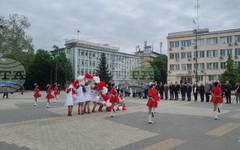 С издигане на знамената на България, ЕС и Търговище и тържествено заседание на Общинския съвет започнаха честванията за празника на града