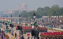 Индия и Италия се споразумяха заедно да произвеждат военно оборудване