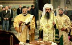 Априлското въстание, освен безпримерния героизъм, роди и мъченичество за вярата, каза патриарх Даниил