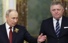 Путин към Фицо: Русия ще направи всичко възможно за енергийните нужди на Словакия