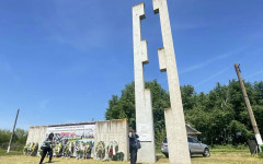 Министри поднесоха венци и цветя в памет на жертвите на лагера "Белене" по повод 77 години от създаването му