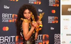 Оливия Дийн – новият глас на британския соул, който превзема световната сцена