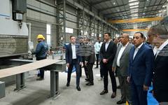 МЕНА: Премиерът на Египет откри машиностроителен завод в град Мадинат ас Садис мин Уктубар