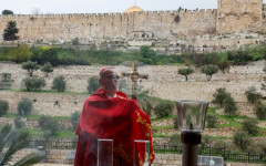 В Близкия изток болката е обща за всички, но има такива, които окупират, и такива, които са окупирани, заяви латинският патриарх на Йерусалим